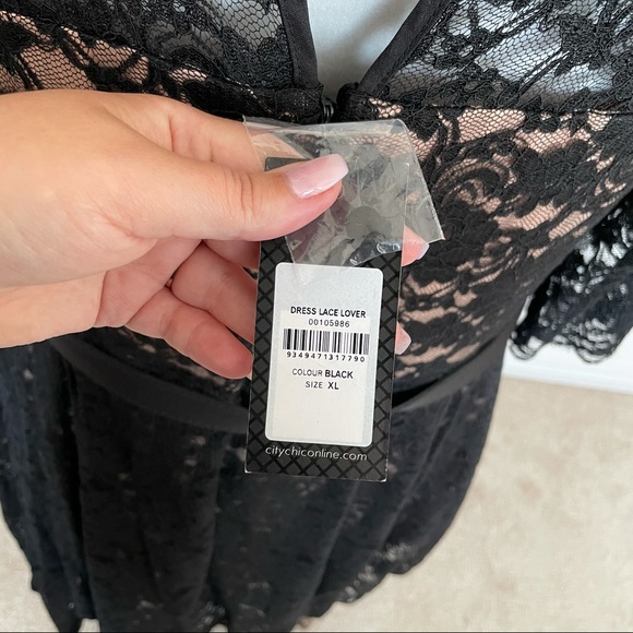 NWT CityChic Black & Tan lace dress - Picture 8 of 12